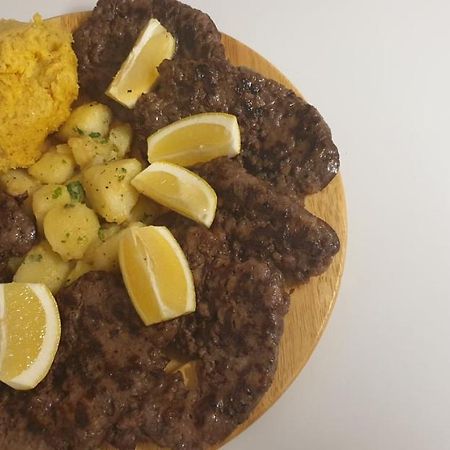 El Rocol Lejlighedshotel Vezza dʼOglio Eksteriør billede